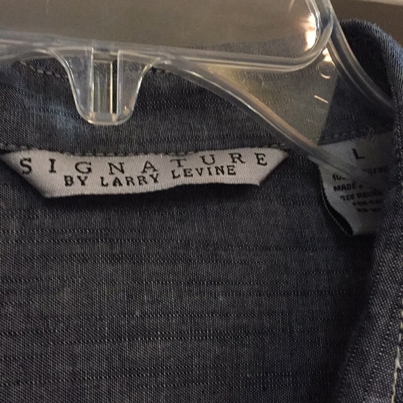 Button down blouse - Picture 2 of 2